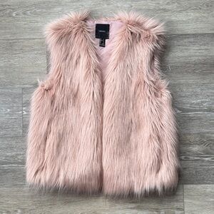 Blush Pink Faux Fur Vest with pockets